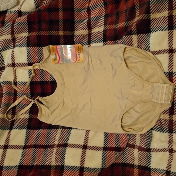 NWT body shaper size l/xl - Picture 2 of 10